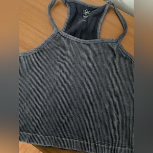 Women’s Workout Top